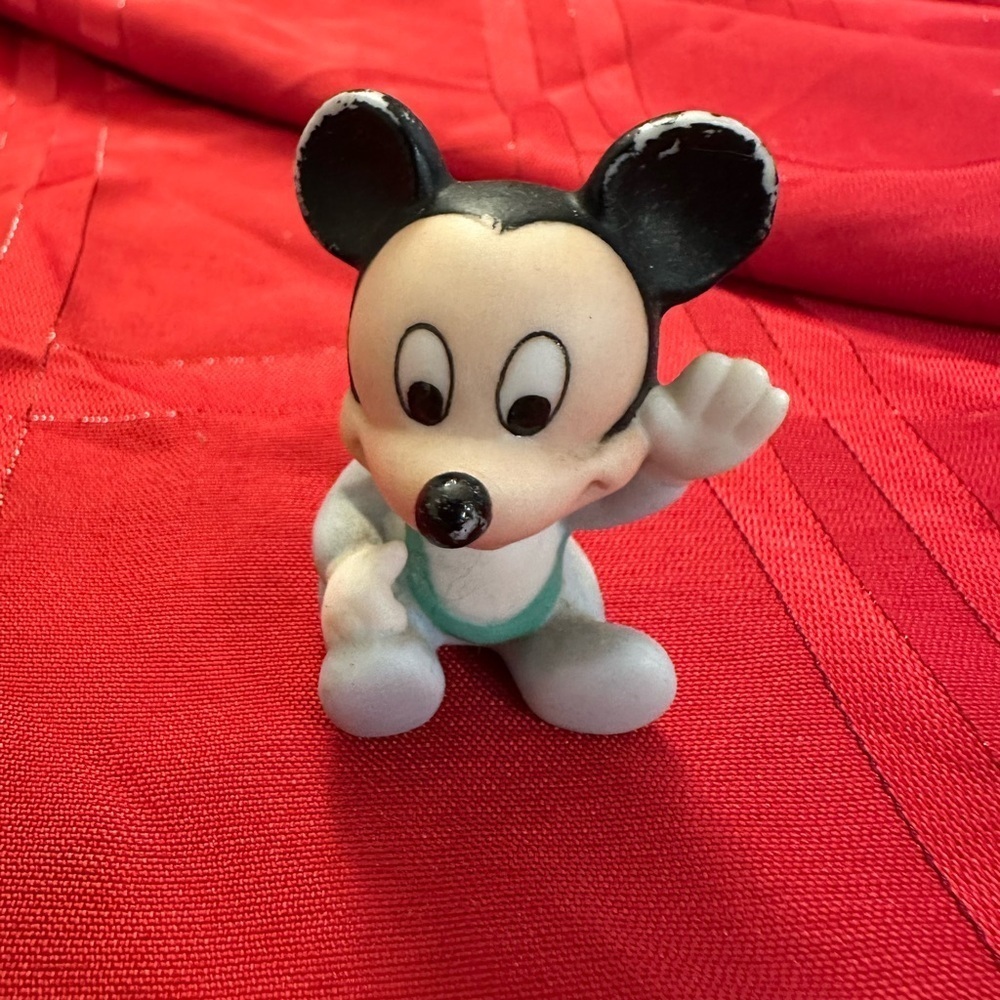 Vintage Disney Baby Mickey & Minnie Mouse and Pluto Bisque Figurines Sri Lanka - Picture 2 of 10
